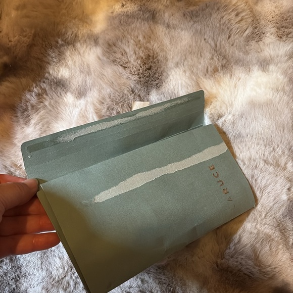 Laruce Beauty 5 piece Makeup Brush Set - Picture 4 of 4